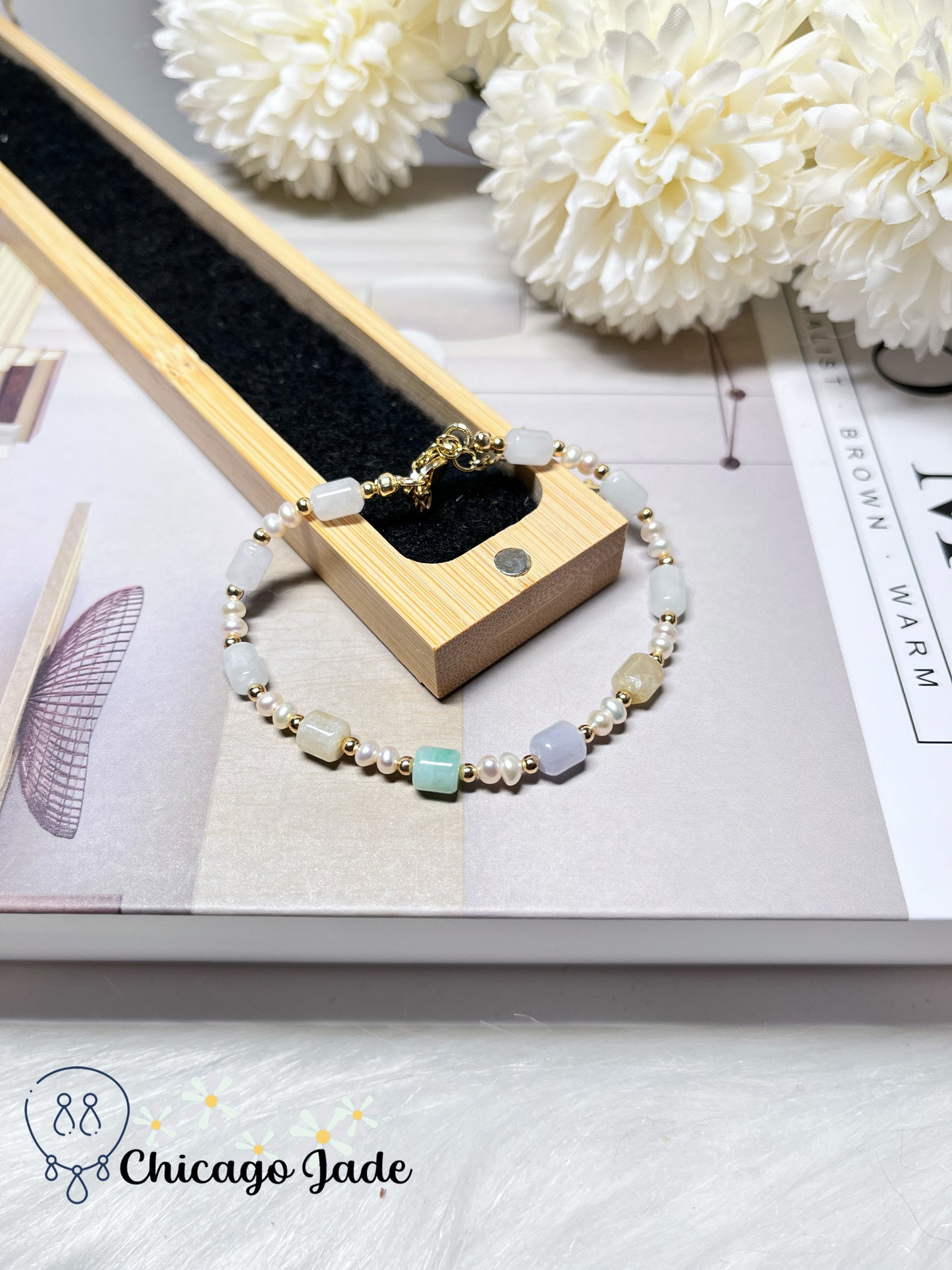 Natural Freshwater Pearls and Natural Untreated Grade A Jadeite Jade Feicui Beaded Bracelet