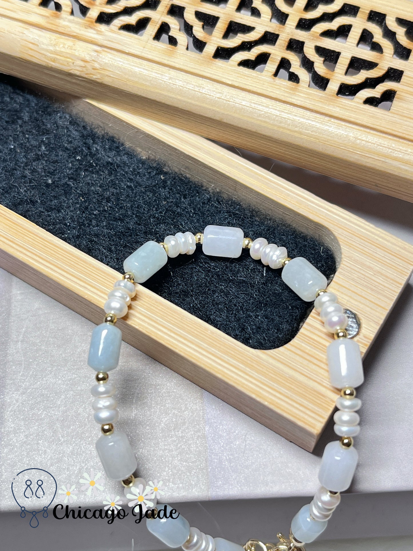 Elegant Pearl and Natural Jadeite Jade Feicui Beaded Bracelet Adjustable Handmade Untreated Grade A