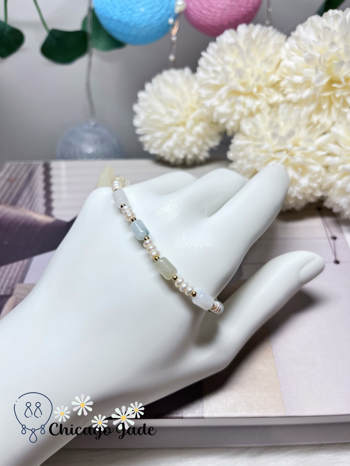 Multi-Color Natural Jadeite Jade Feicui Beads with Natural Freshwater Pearl Extendable Bracelet on Gold Plated Alloy