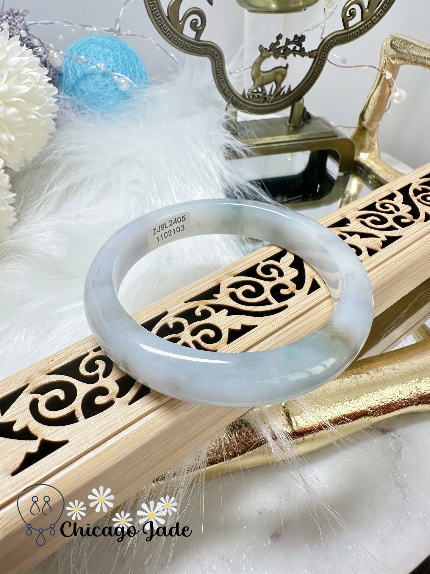 58.7mm Size L High Quality Jelly Base Translucent with Floating Green and Highlights of Yellow Chinese Painting Style Jadeite Jade Feicui Bangle Certified Burma