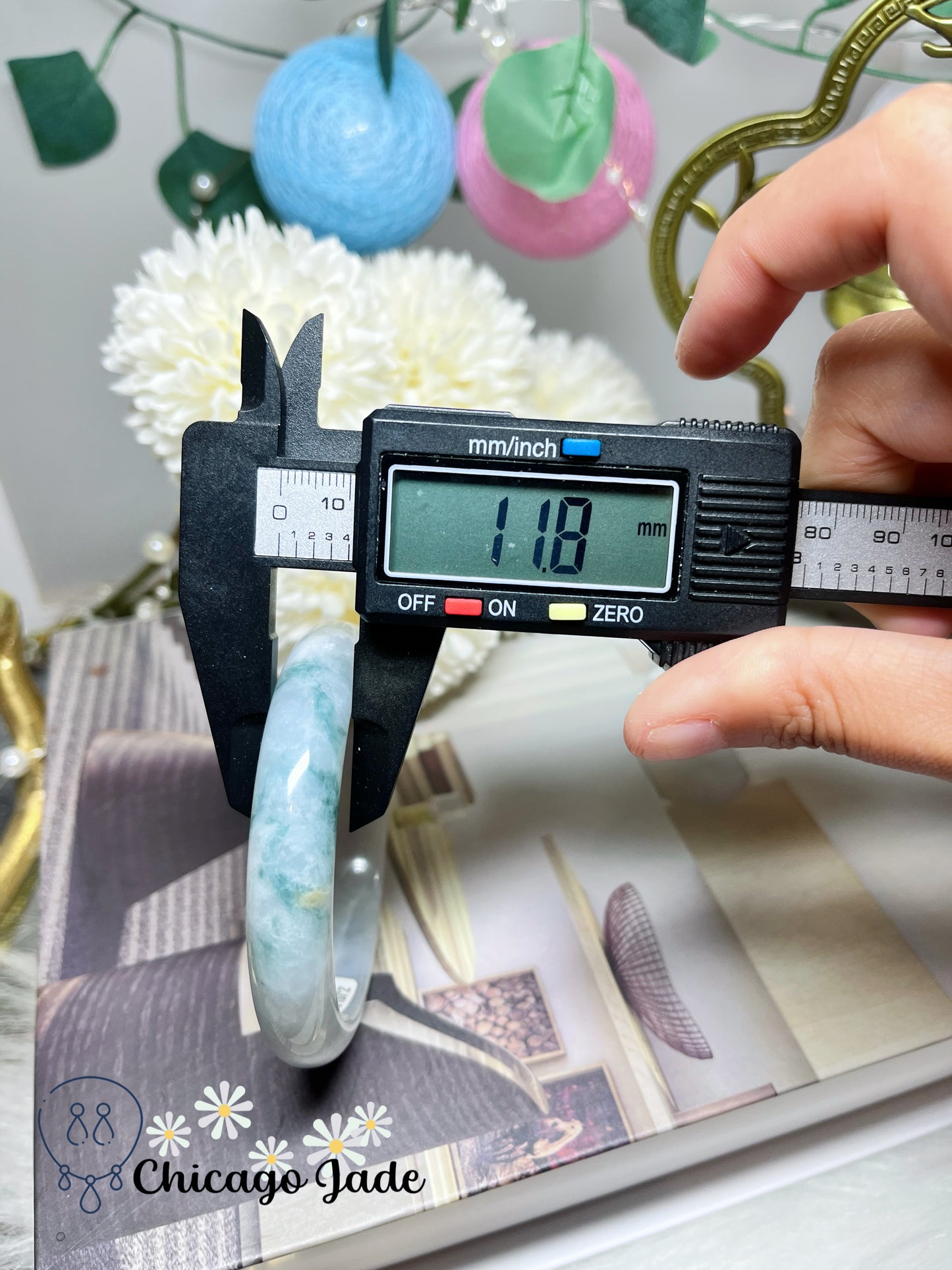 57.9mm Size M Flat Inside Moonlight Base with Floating Green Flowers Natural Jadeite Jade Feicui Bangle