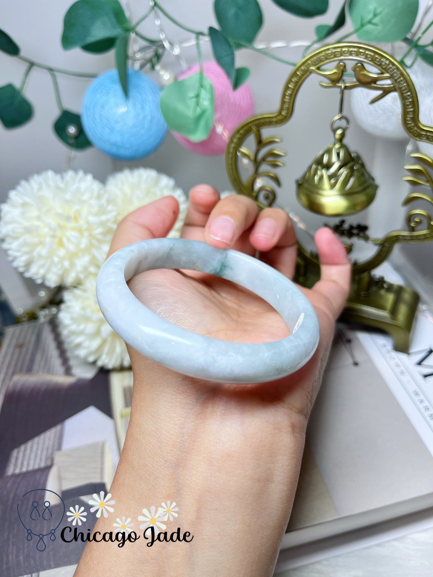 57.9mm Size M Flat Inside Moonlight Base with Floating Green Flowers Natural Jadeite Jade Feicui Bangle