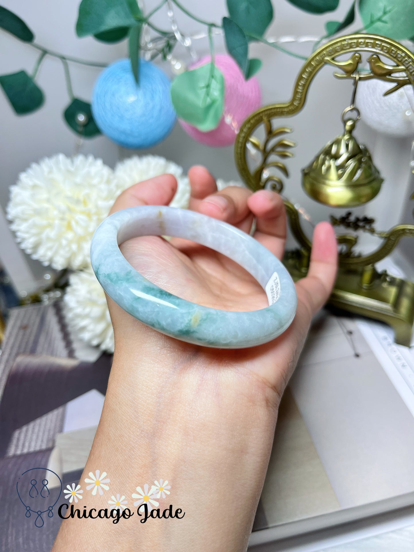 57.9mm Size M Flat Inside Moonlight Base with Floating Green Flowers Natural Jadeite Jade Feicui Bangle