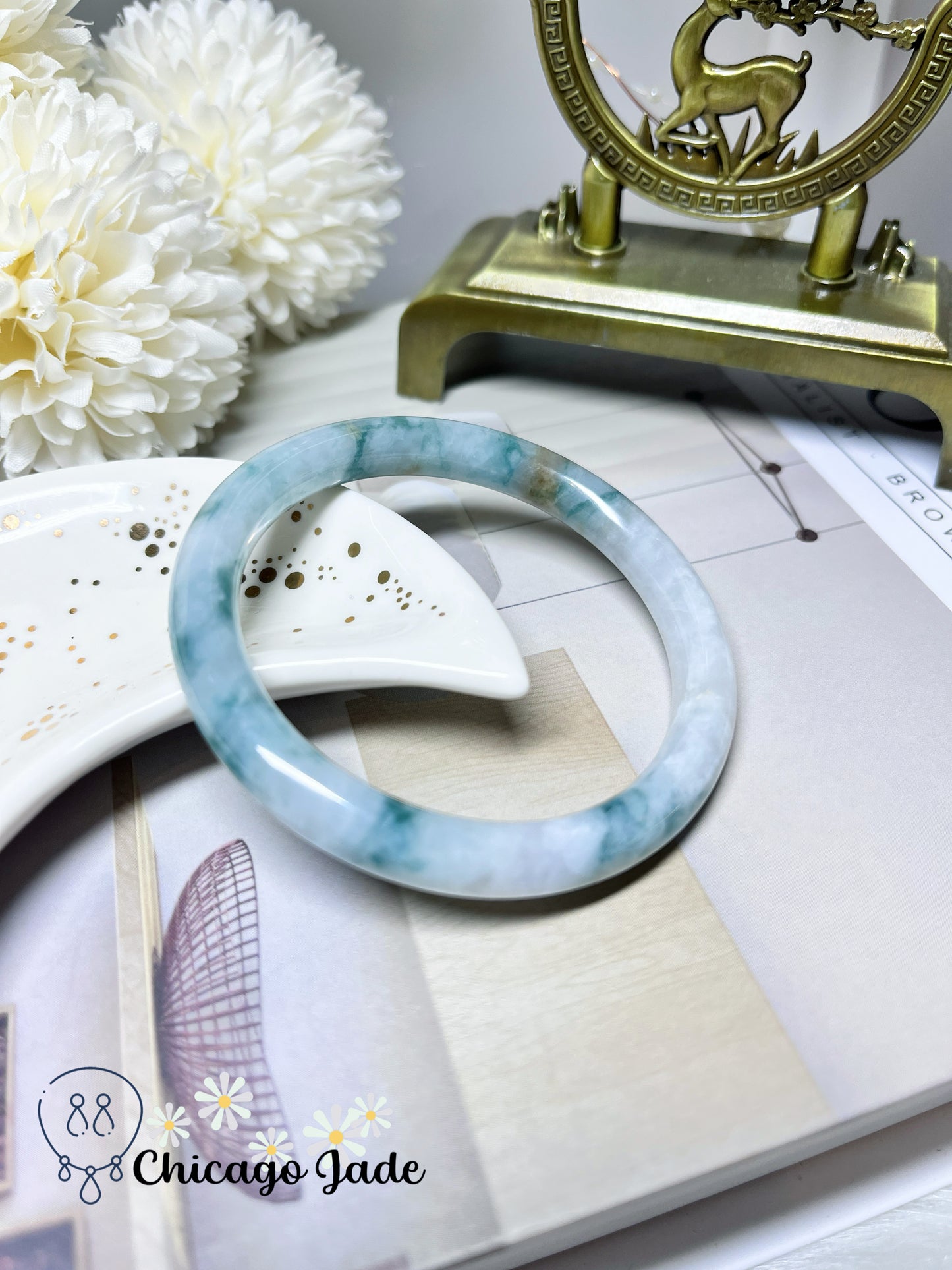 54.6mm Size M Round White Base with Floating Blue Flowers Jadeite Jade Feicui Bangle Certified Burma