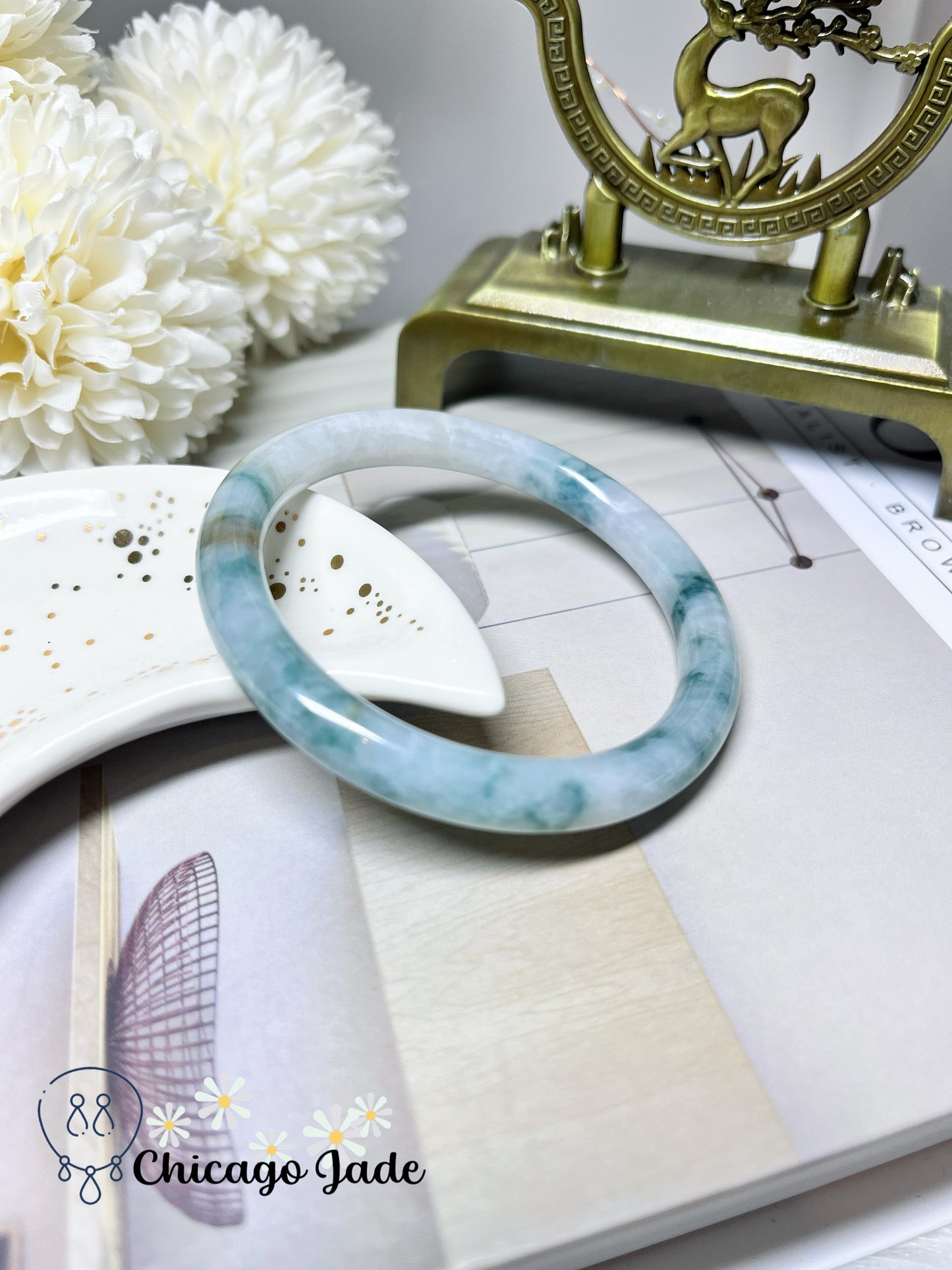 54.6mm Size M Round White Base with Floating Blue Flowers Jadeite Jade Feicui Bangle Certified Burma