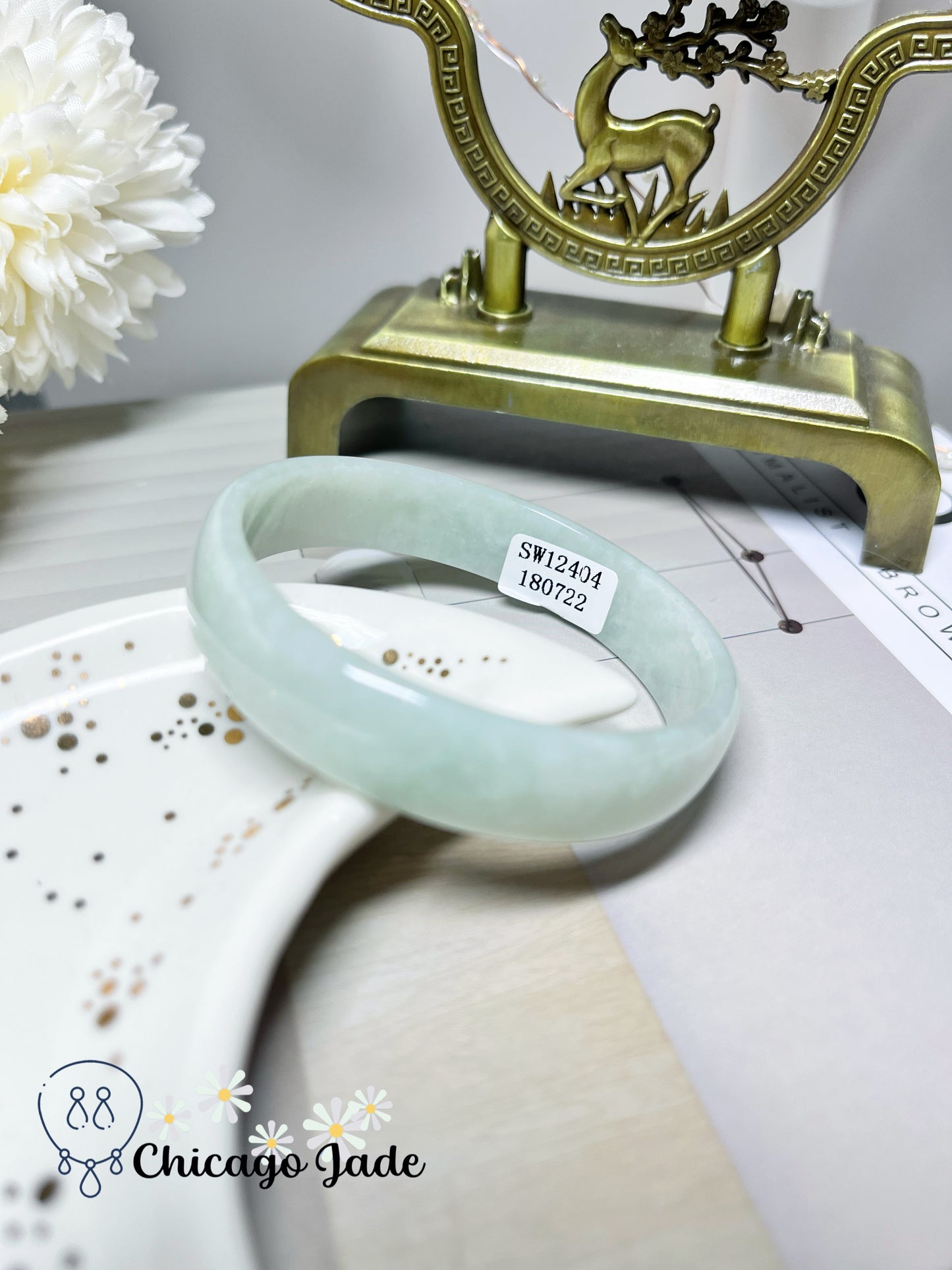 52.8mm Size S Full Apple Green Dainty Flat Inside Natural Jadeite Jade Feicui Bangle Certified Burma