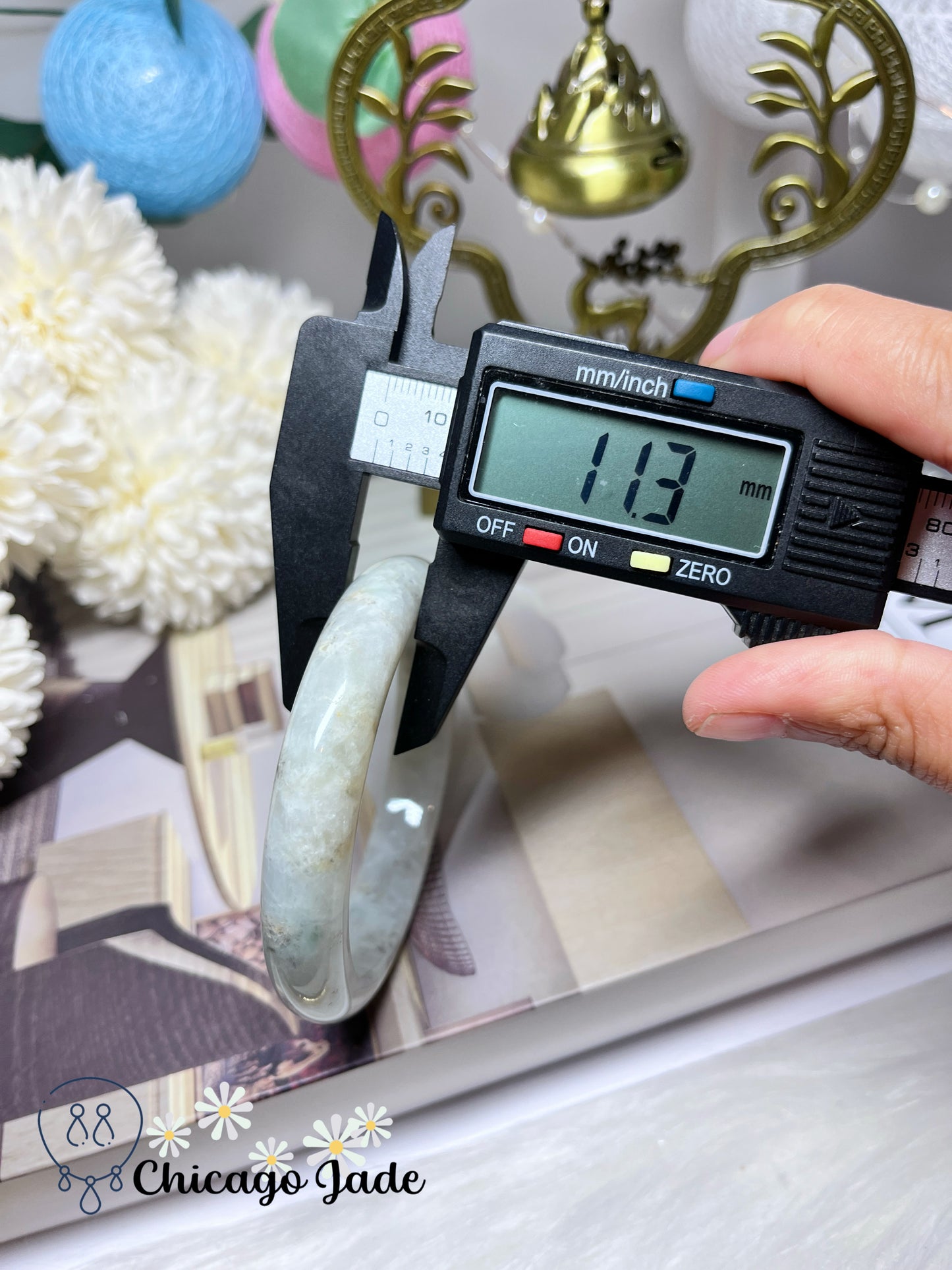 57.2mm Size M Faint Icy Apple Green Base with Grey Touches Flat Inside Jadeite Jade Feicui Bangle