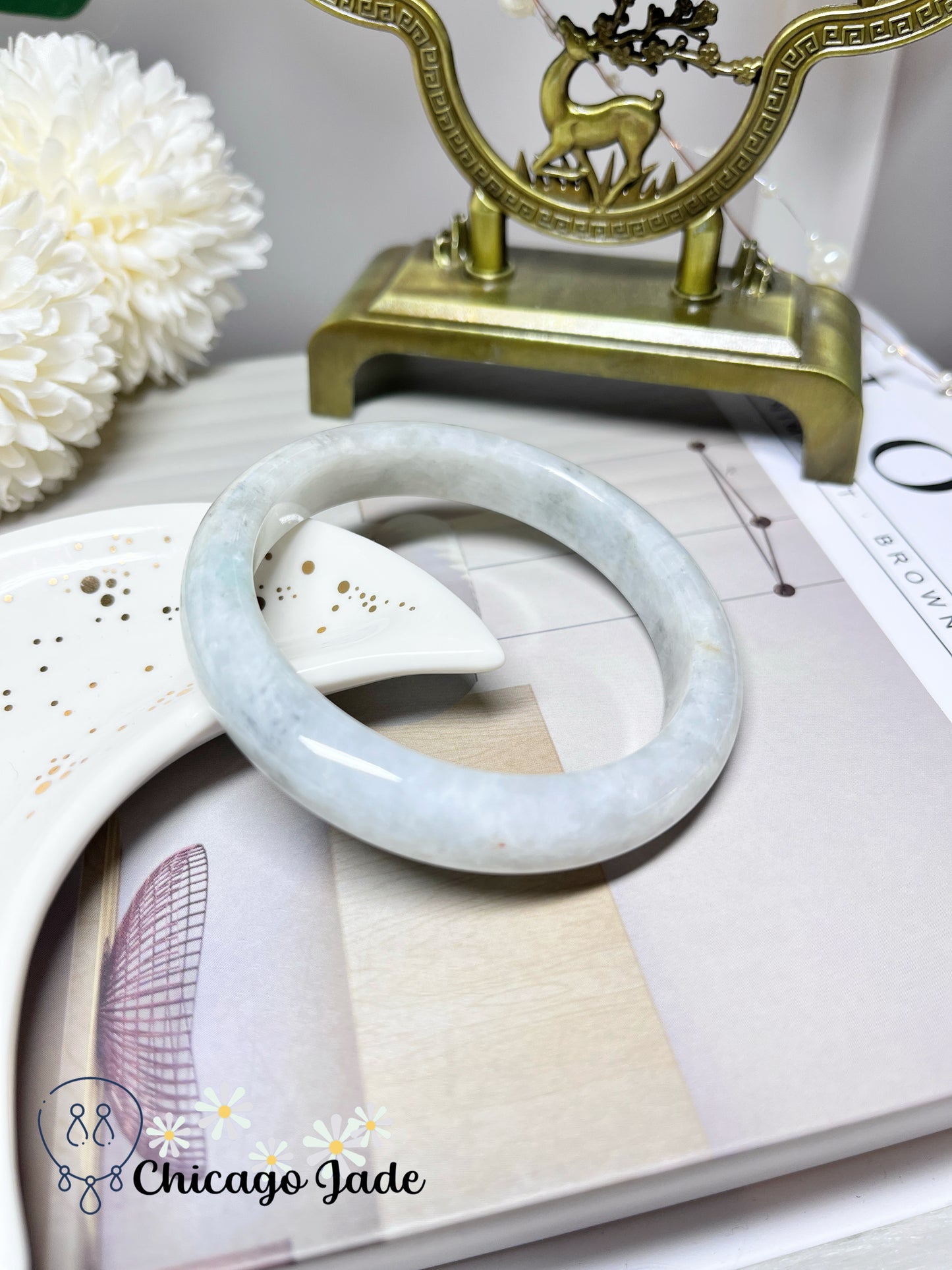 57.2mm Size M Faint Icy Apple Green Base with Grey Touches Flat Inside Jadeite Jade Feicui Bangle