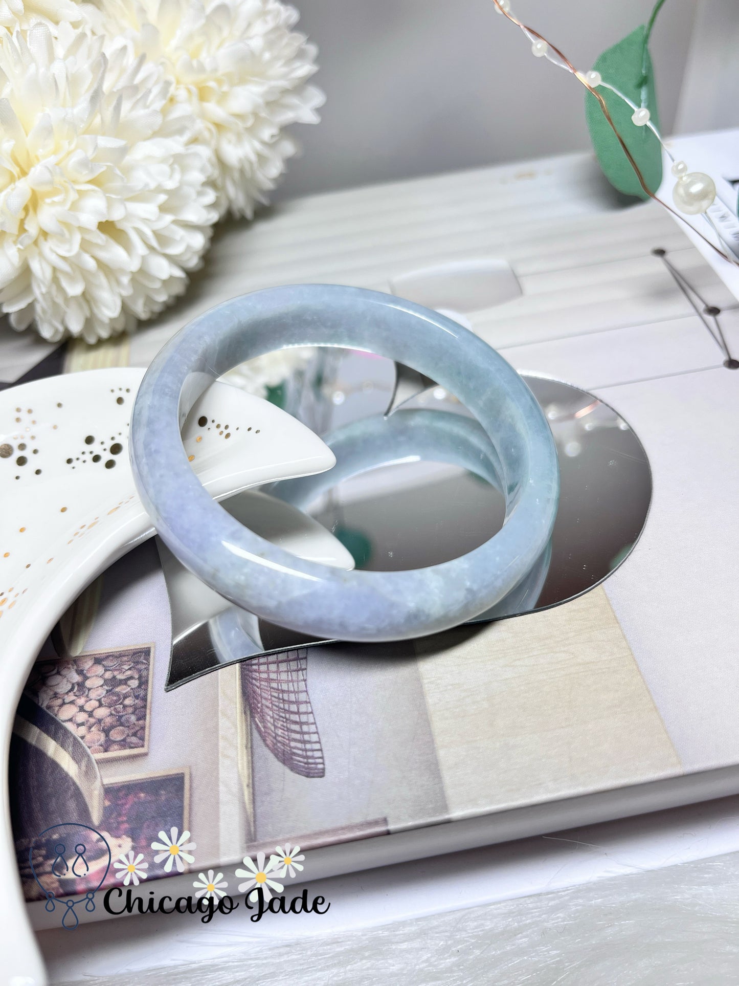 56.1mm Size M Blue Lavender Bi-Color Natural Grade A Authentic Jadeite Jade Feicui Bangle