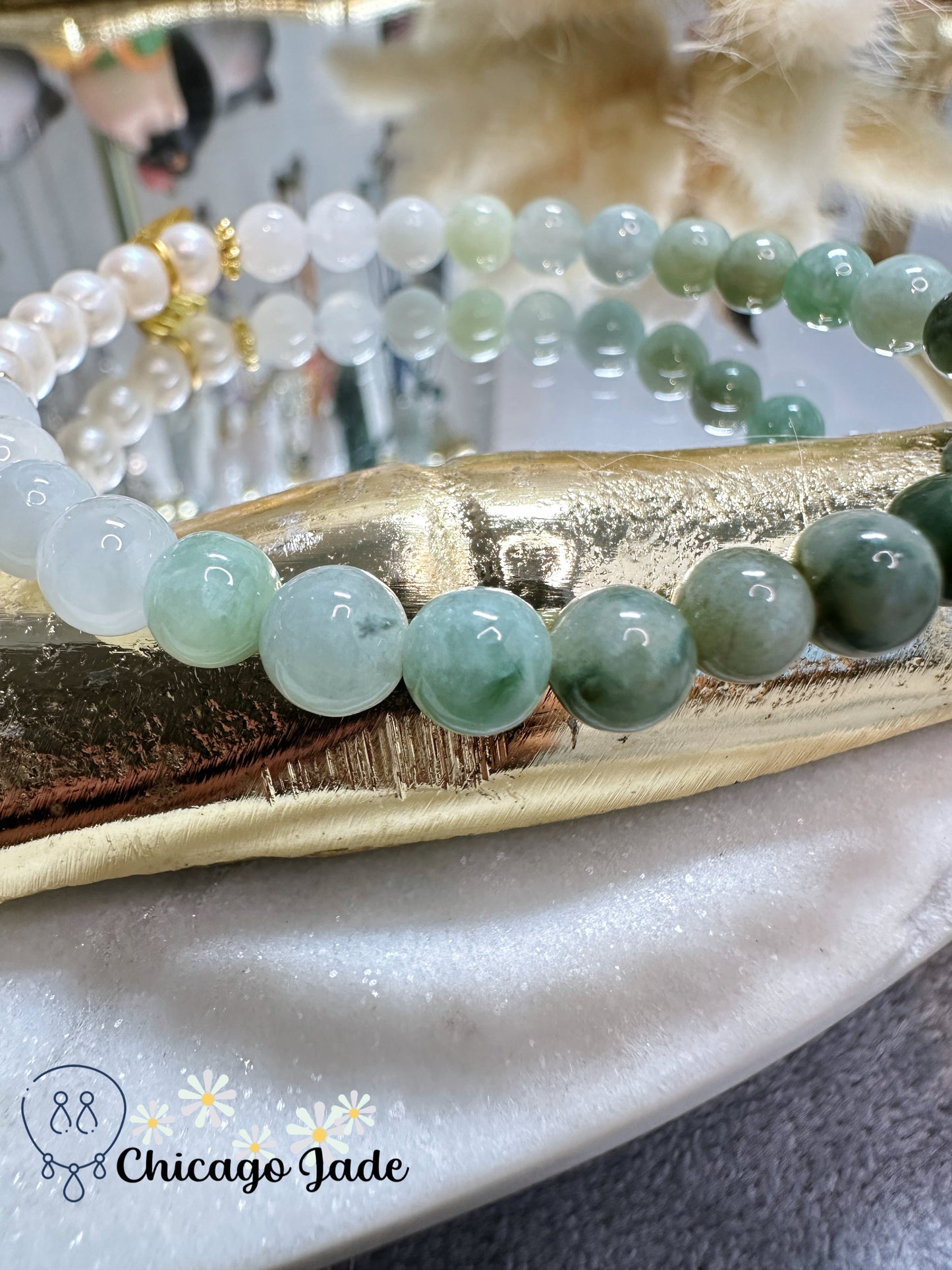 Gradient green smooth jadeite jade bead with pearl and alloy decoration