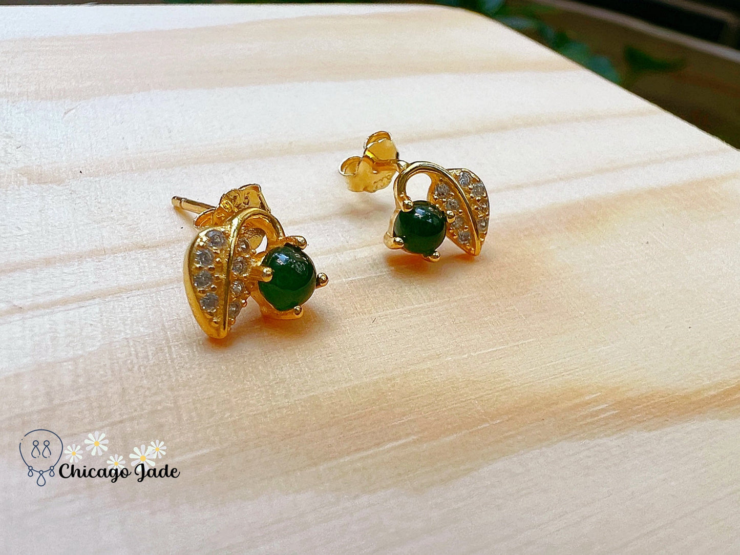 JE0009 Jadeite Sterling Silver S925 Earring Stud with Zircon Leaf gold plated 银镶危料 - Chicago JadeearringsilverChicago Jade