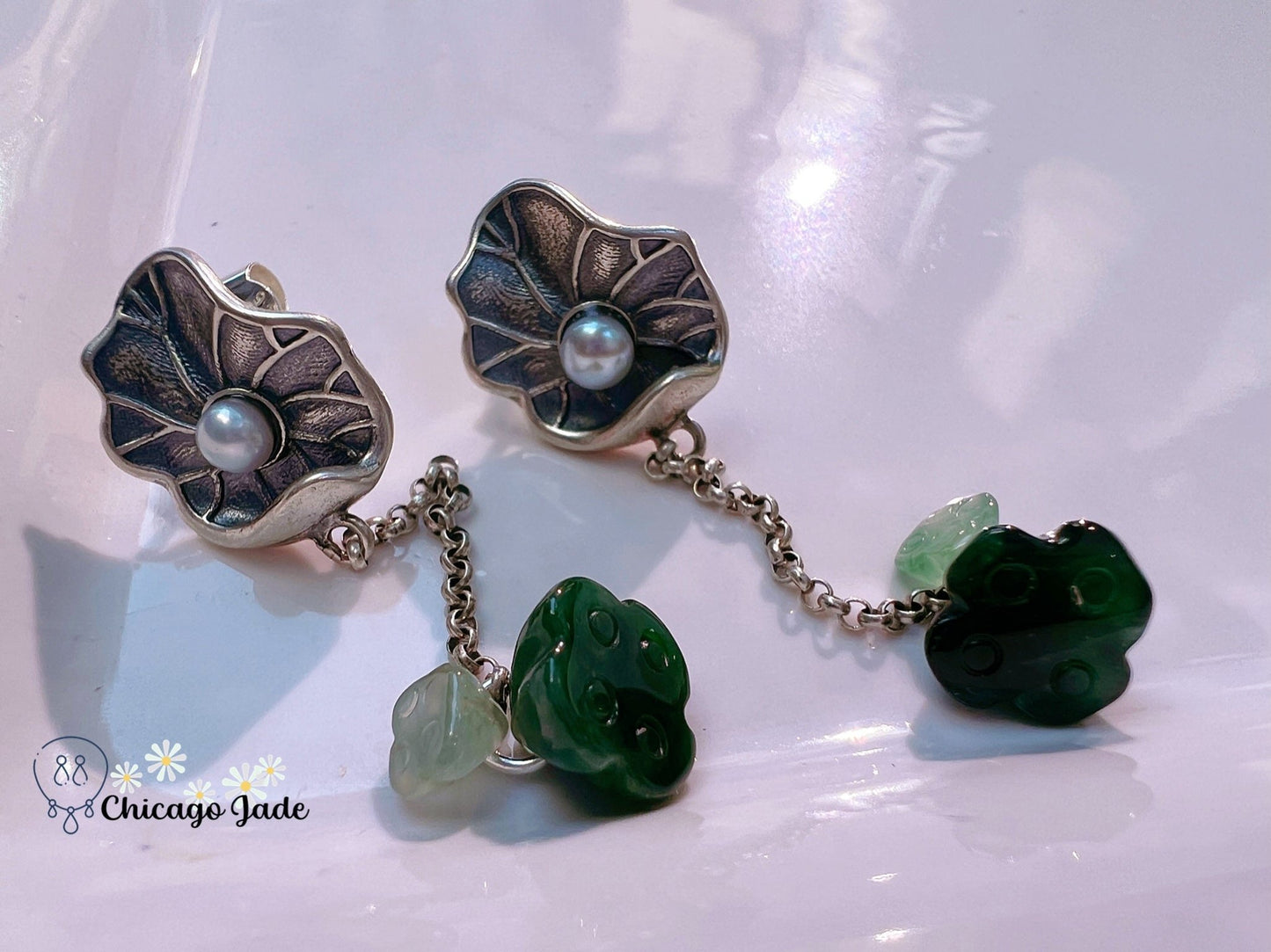 JE0016 Lotus Jadeite and Sterling Silver S925 Lotus Leaf Pearl Earring 银镶缅料 - Chicago JadeearringlotussilverChicago Jade