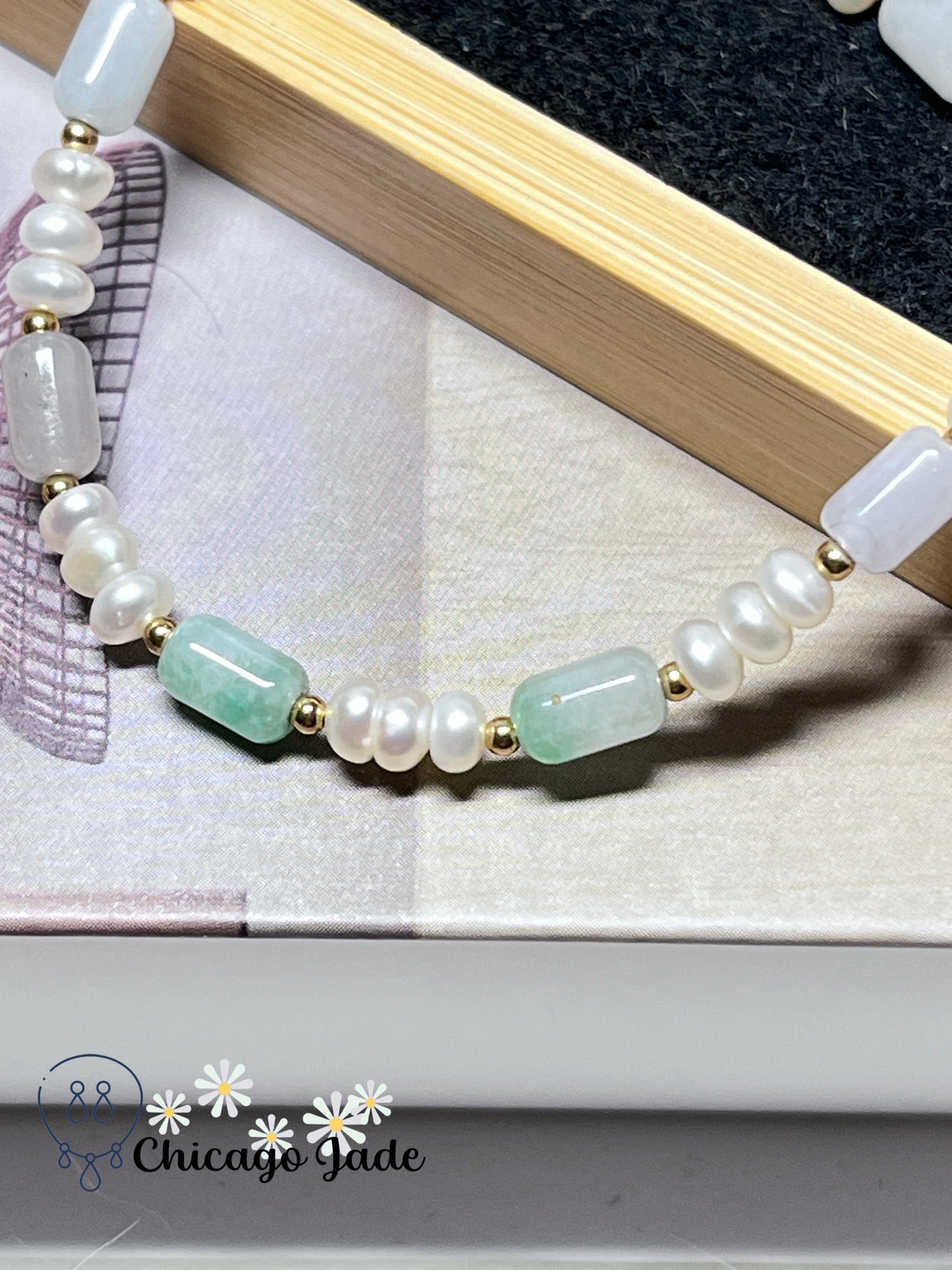 Natural Freshwater Pearls with Natural Untreated Grade A Barrel Shaped Jadeite Jade Feicui Beaded Bracelet