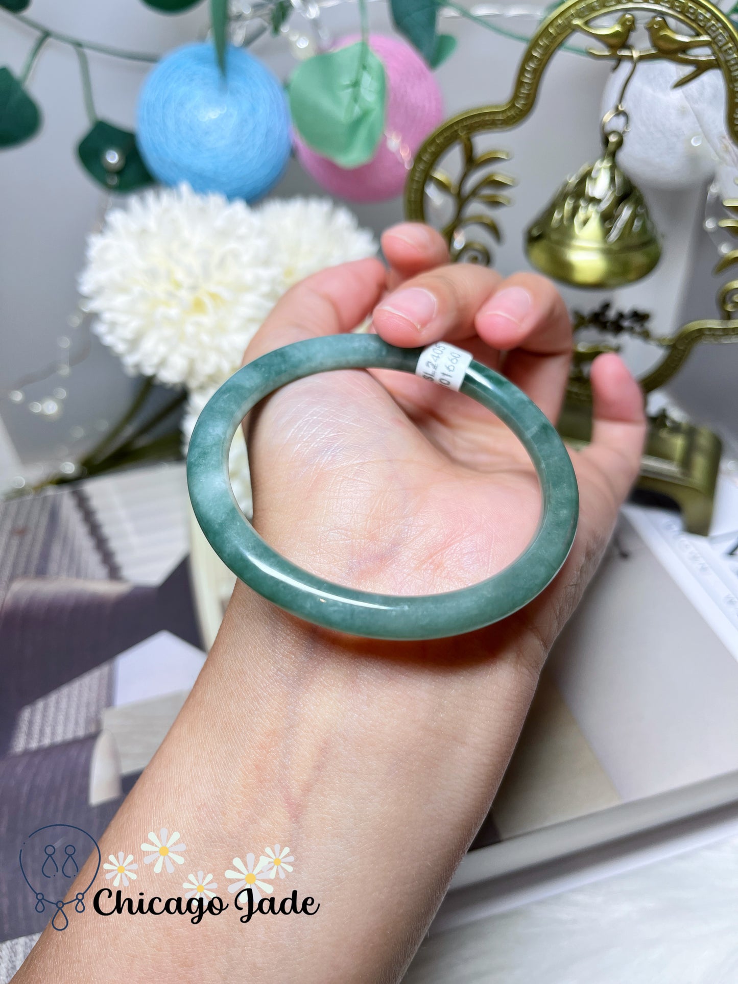 55.2mm  Size M Round Full Green Natural Jadeite Jade Feicui Bangle Untreated Certified Burma