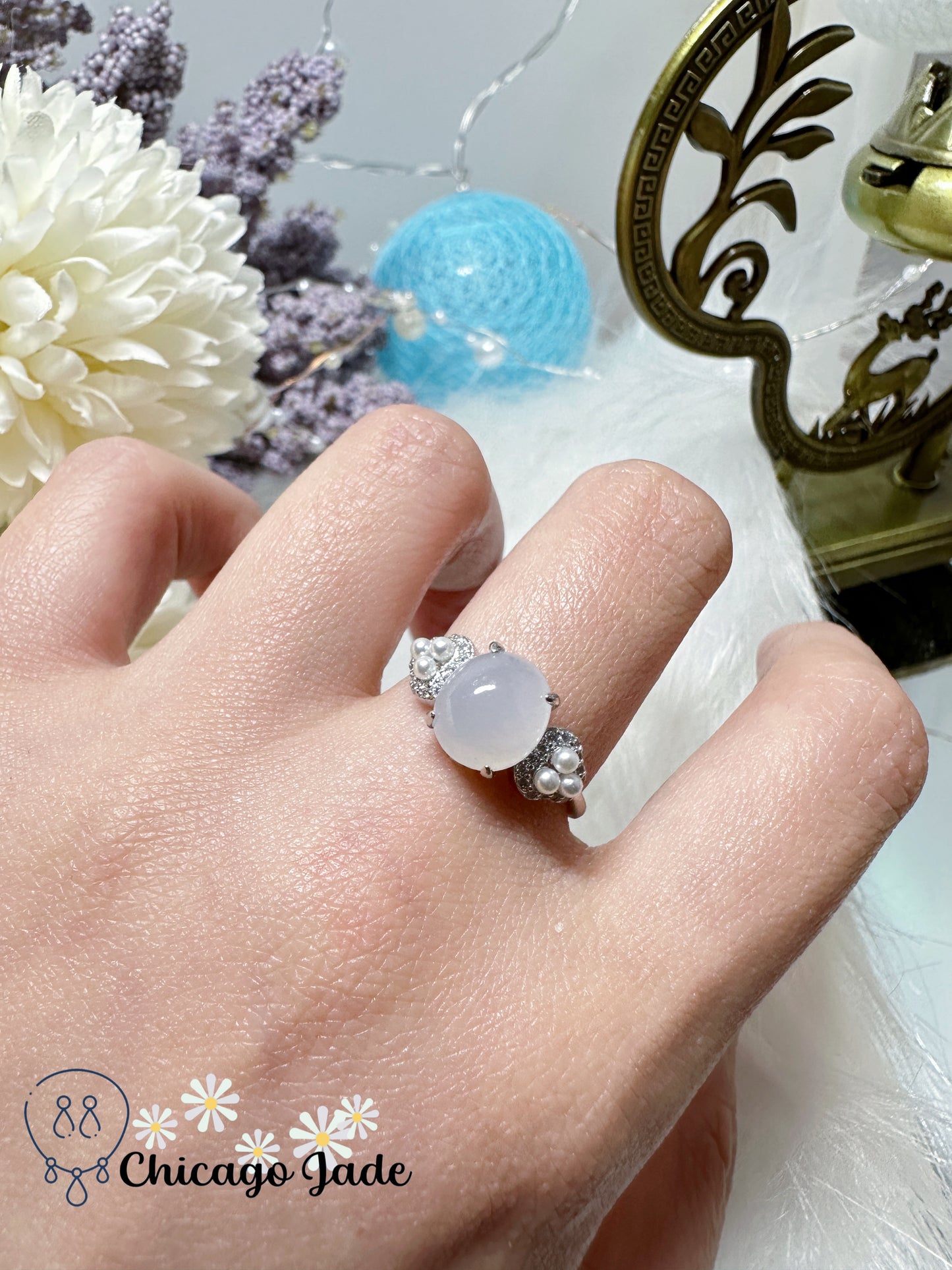 Moonlight white with touch of lavender oval shaped jadeite jade feicui stone on sterling s925 silver adjustable ring