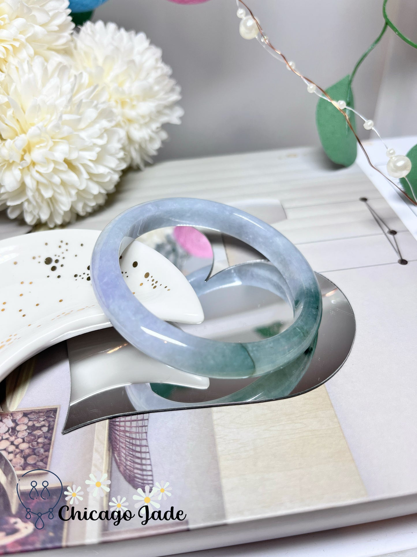 56.1mm Size M Light Lavender Icy Green Bi-Color Natural Grade A Authentic Untreated Burma Jadeite Jade Feicui Bangle