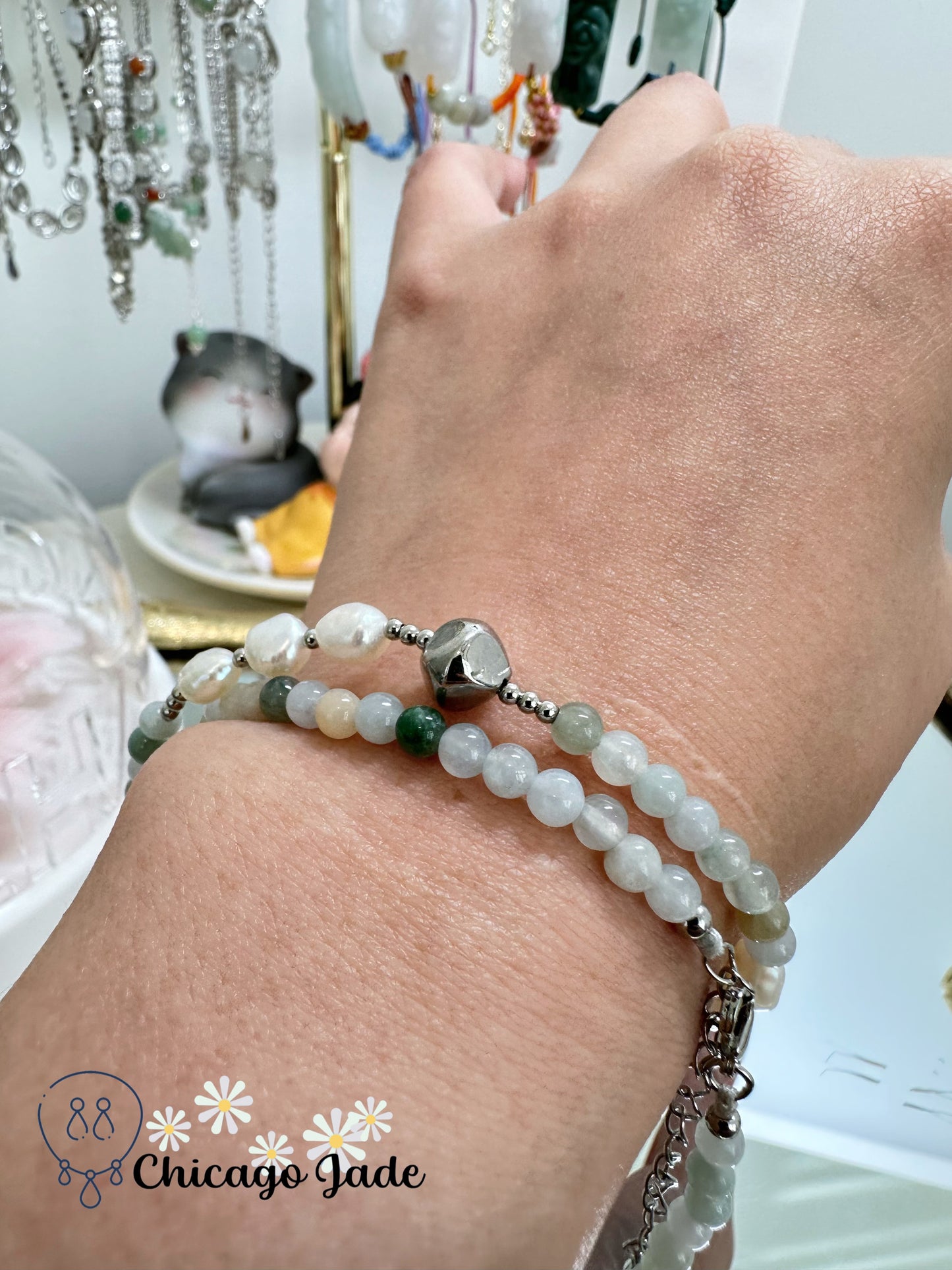 Long double round jadeite jade beaded bracelet with natural pearl for decoration - a designer piece