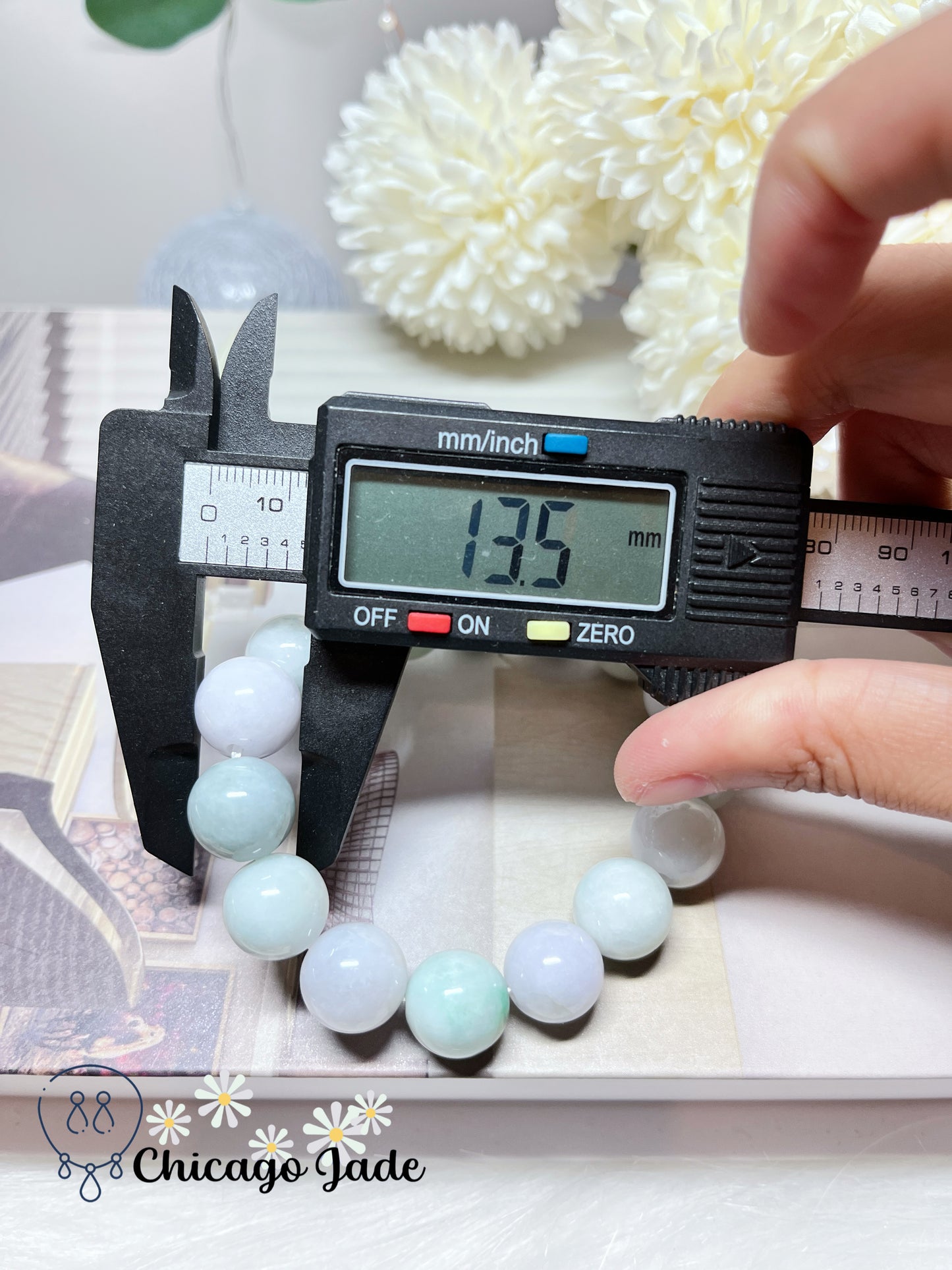 Large Snow White Smooth Porcelain Base Natural Jadeite Jade Feicui Beaded Bracelet Stretchable