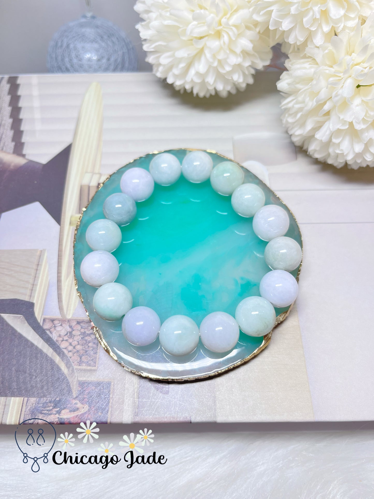 Large Snow White Smooth Porcelain Base Natural Jadeite Jade Feicui Beaded Bracelet Stretchable