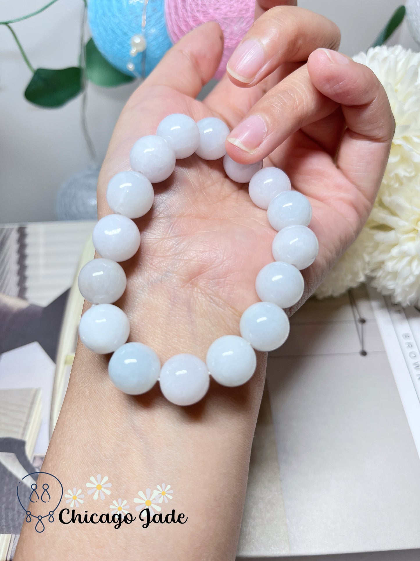 Snow White Large Round Jadeite Jade Feicui Beaded Bracelet Stretchable