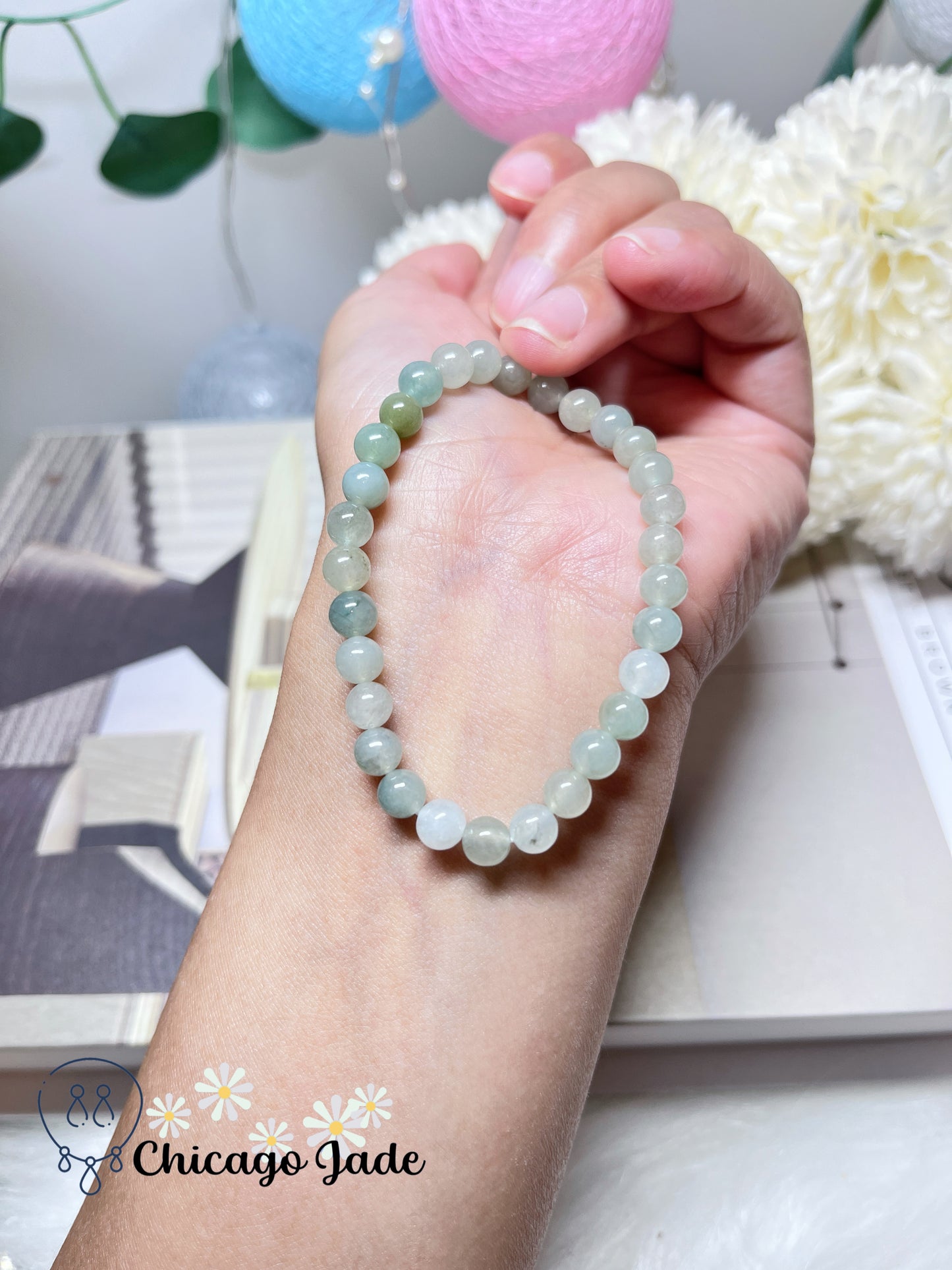 Icy Lavish Green Round Dainty Jadeite Jade Feicui Beaded Bracelet Stretchable