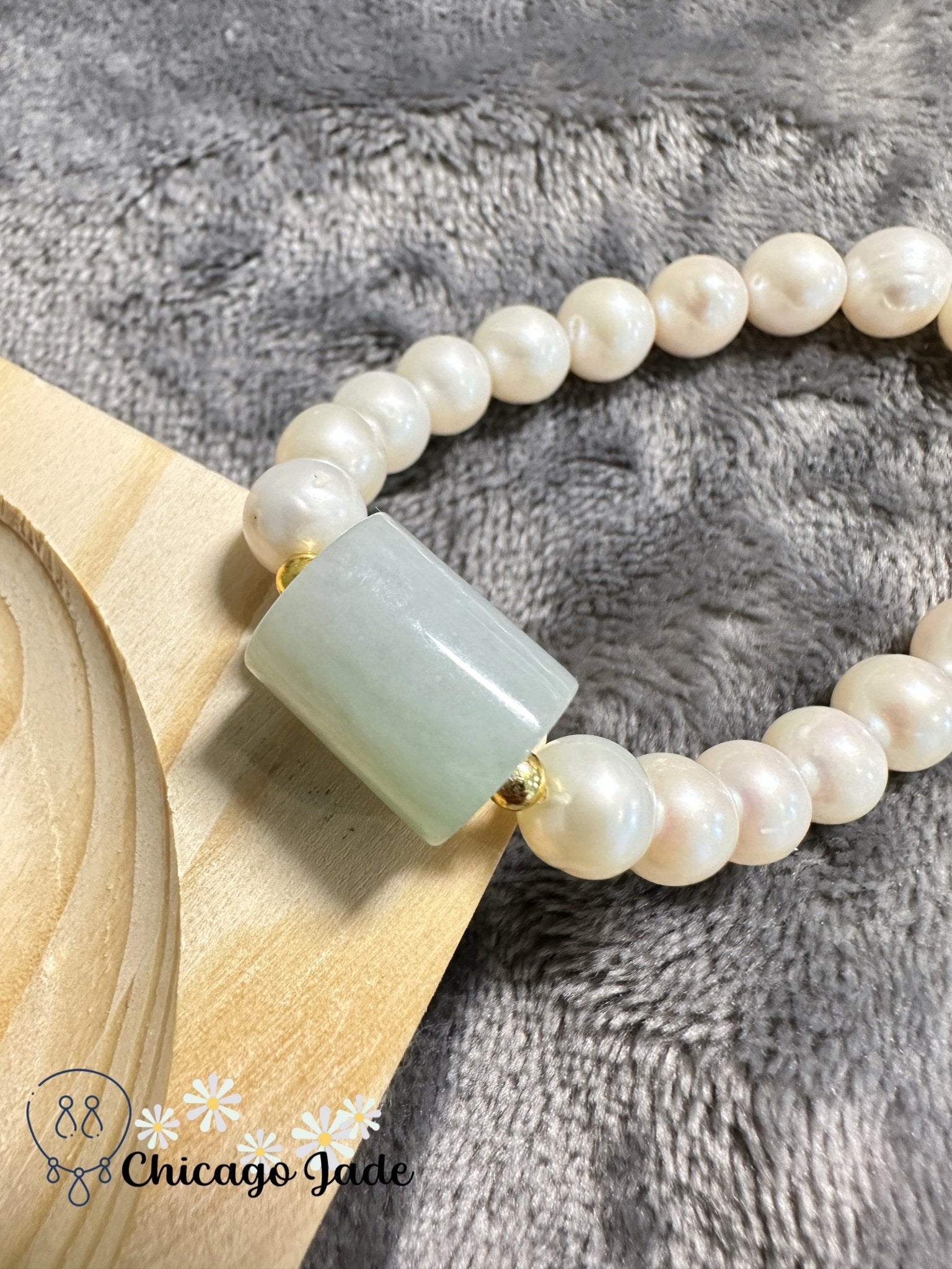 Large single jadeite cylinder bead with pearl - Chicago Jadeanniversarybeadedbirthday giftChicago Jade