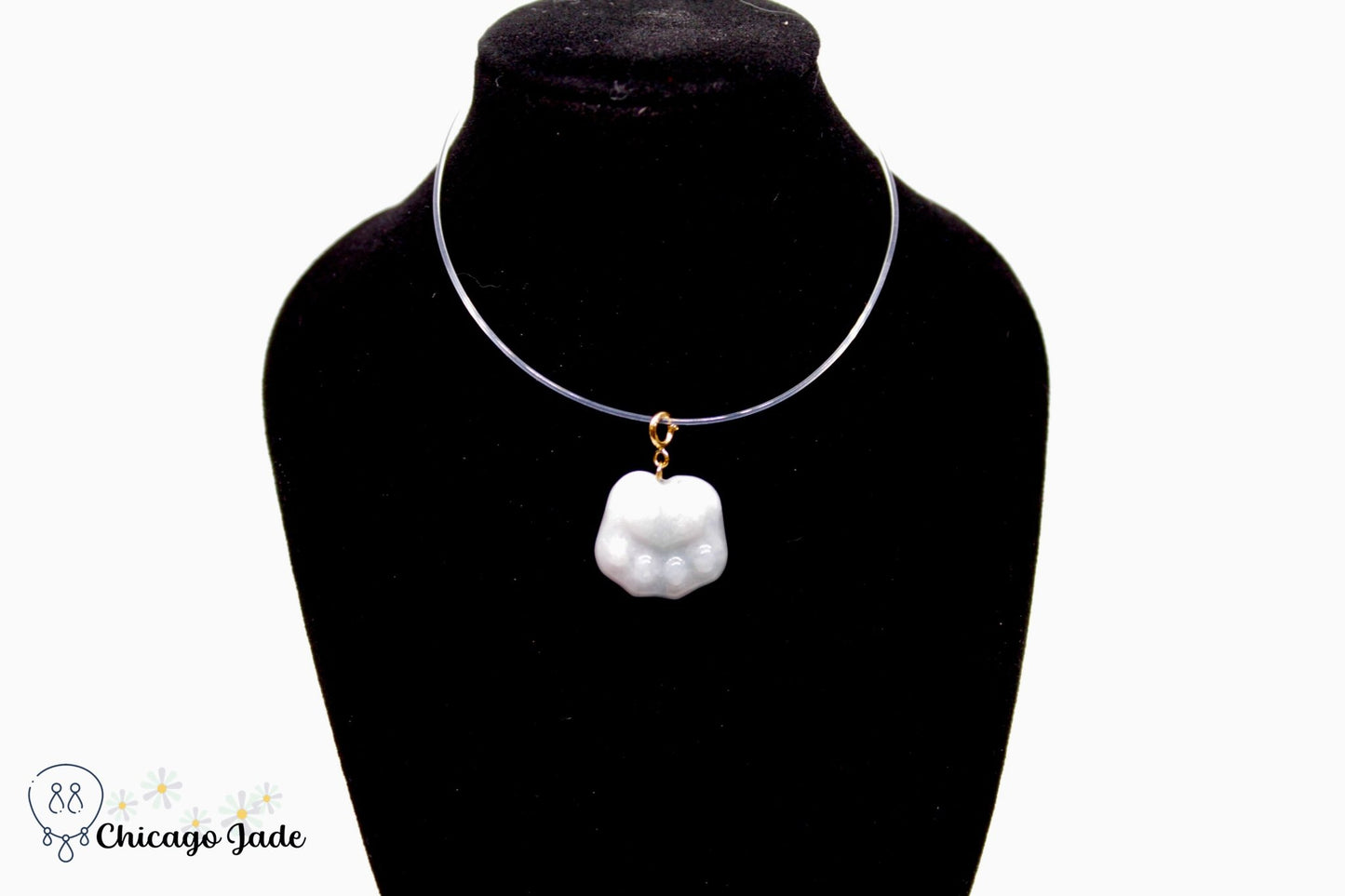 18K0003 Carved Cat Paw Jadeite White 18k Gold Pendant Necklace - Chicago JadecharmgoldnecklaceChicago Jade