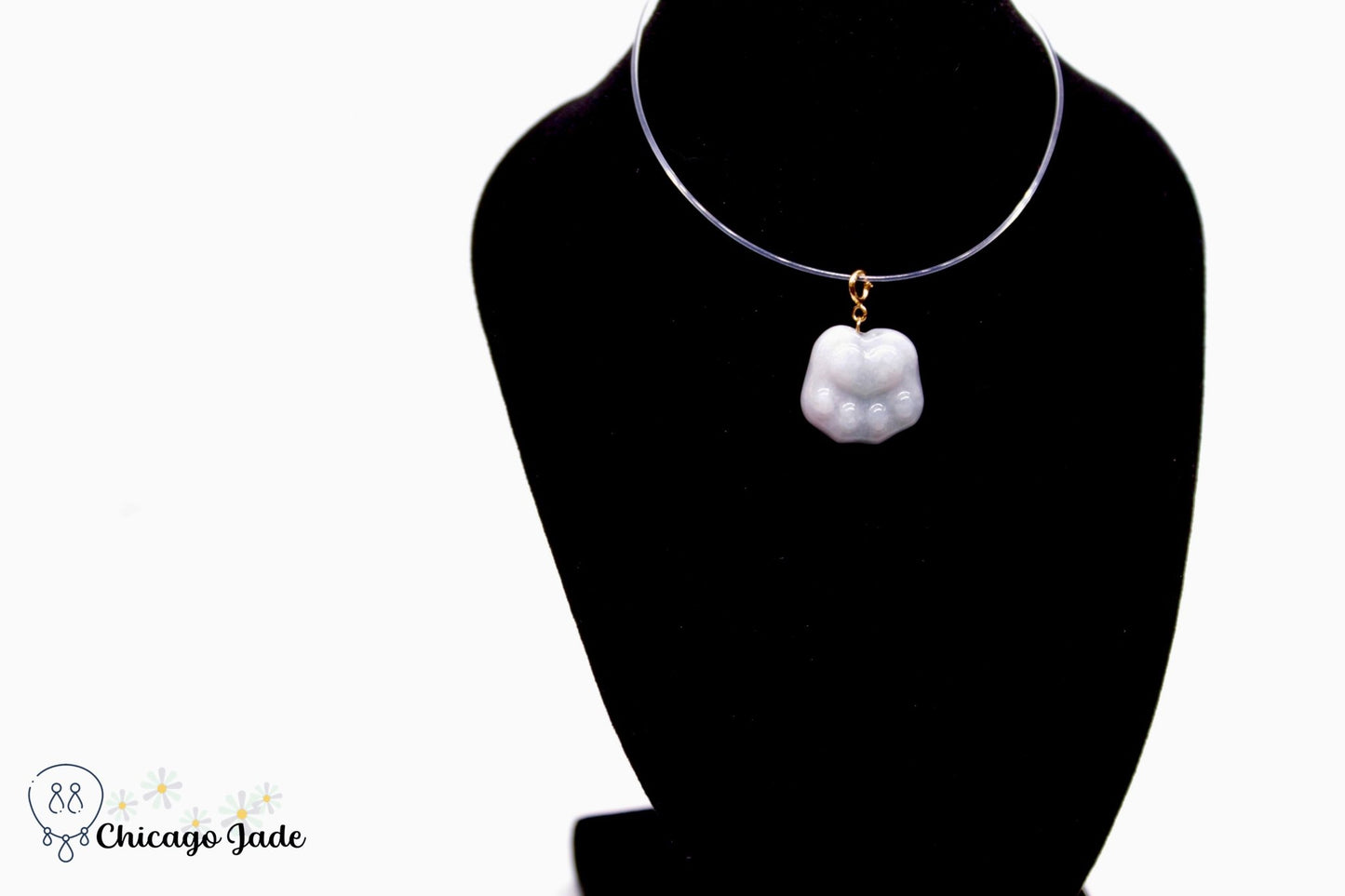 18K0003 Carved Cat Paw Jadeite White 18k Gold Pendant Necklace - Chicago JadecharmgoldnecklaceChicago Jade