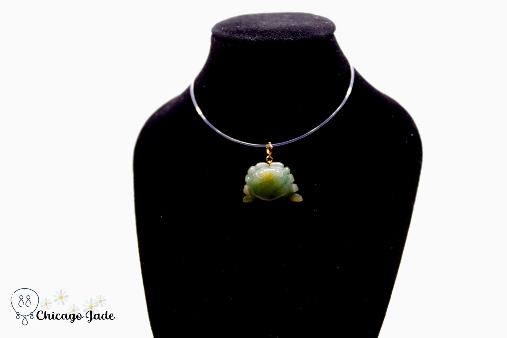 18K0012 Dark Green Yellow Shade Crab Jadeite 18k Gold Pendant Necklace - Chicago JadecharmgoldnecklaceChicago Jade