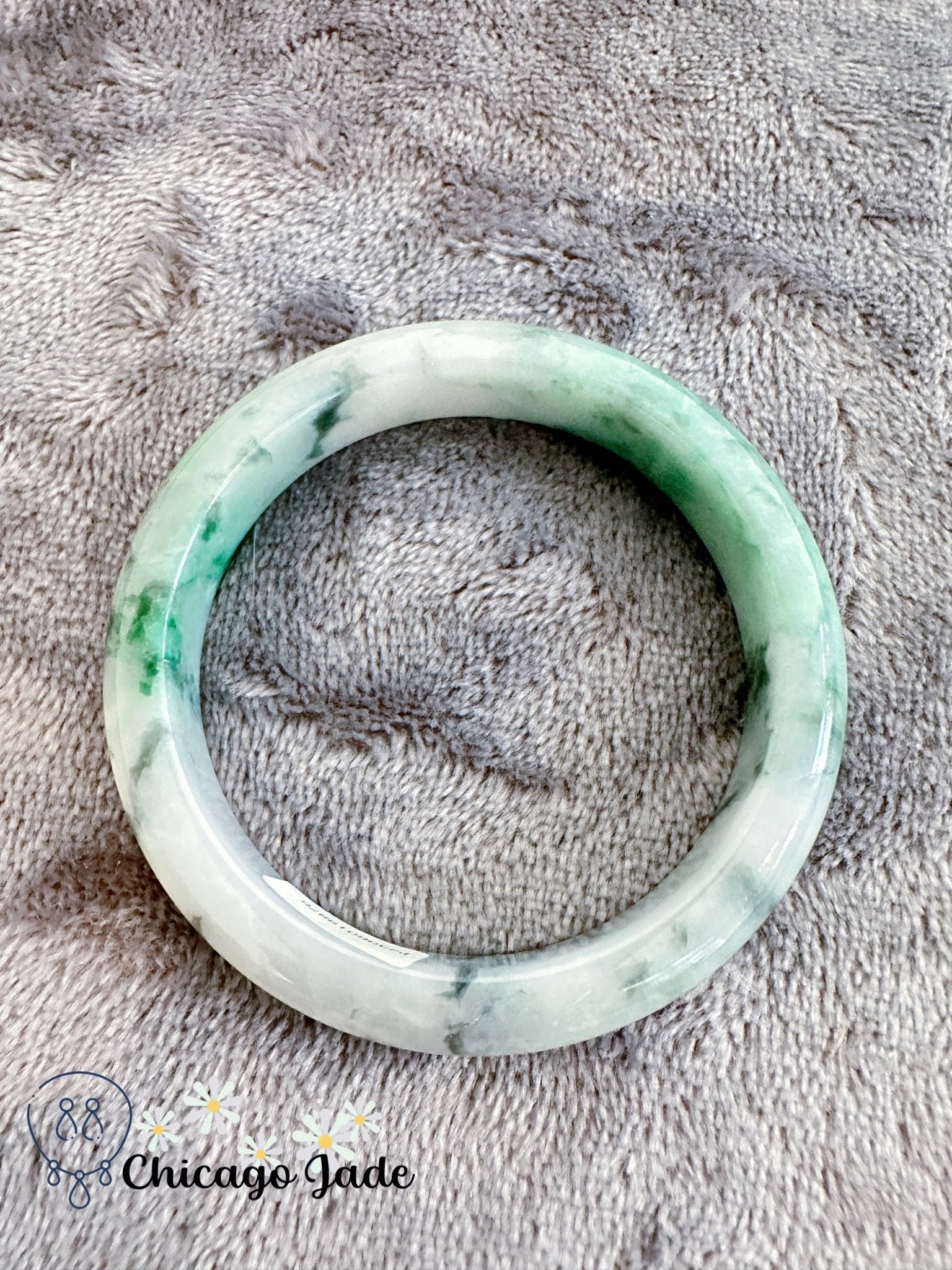 Green Black White Jadeite Flat Inside Bangle 55.8 mm (size M) - Chicago JadeanniversarybangleengagementChicago Jade