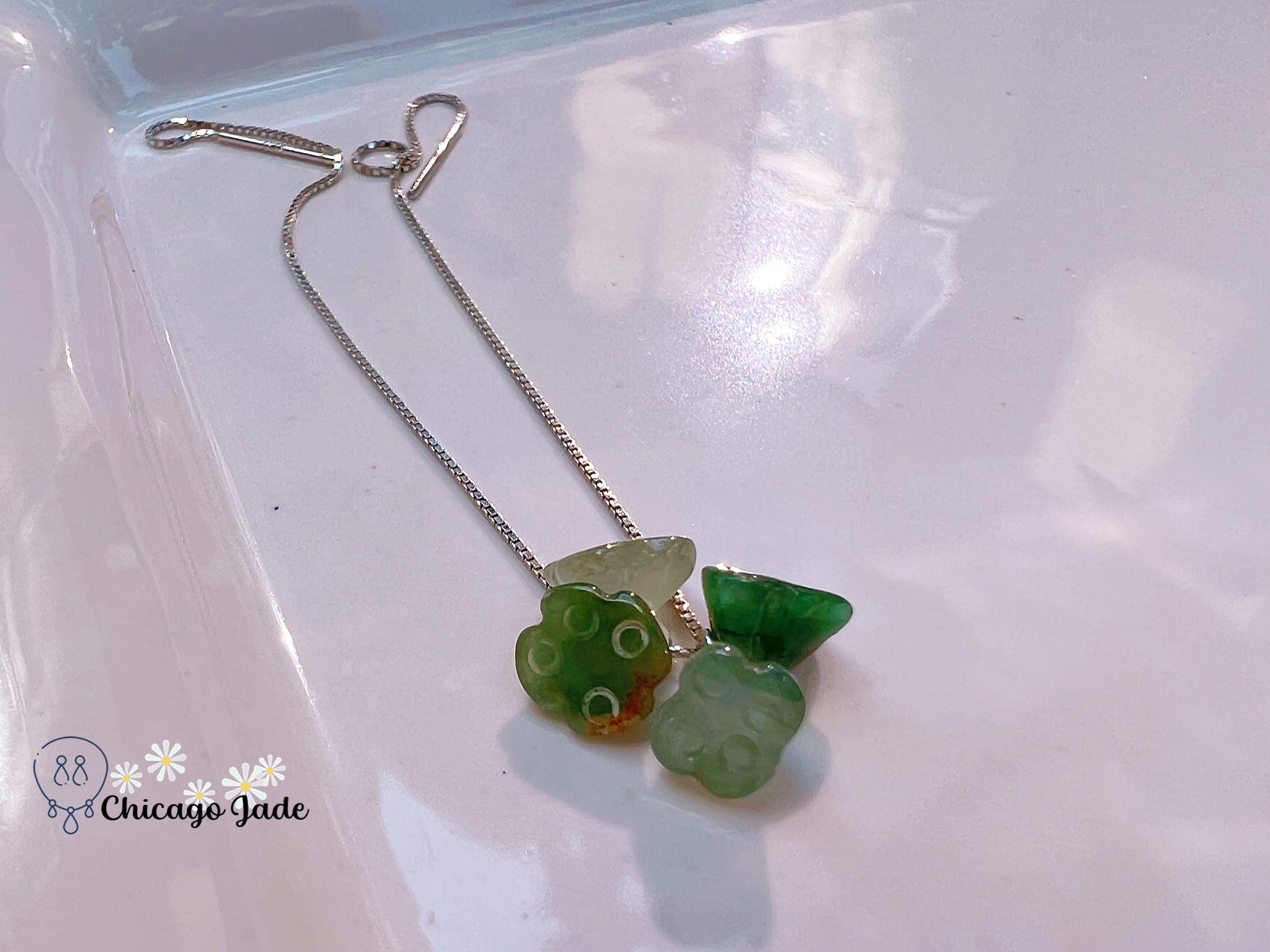 JE0019 Lotus Jadeite and Sterling Silver S925 Threader Chain Earring 银镶缅料 - Chicago JadeearringlotussilverChicago Jade