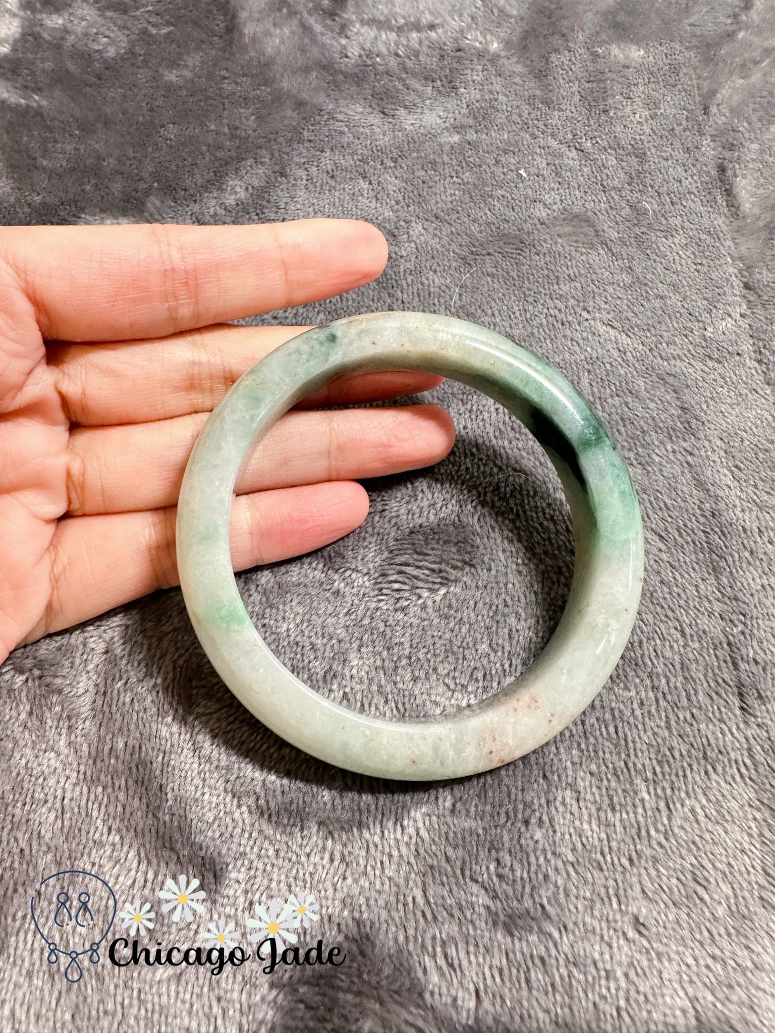 White base with floating green flowers jadeite jade bangle (size L) - Chicago Jadeanniversarybanglebirthday giftChicago Jade